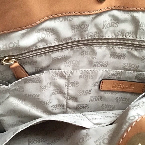 Michael Kors Jet Set Leather Tote Bag New With Tag - Picture 6 of 7